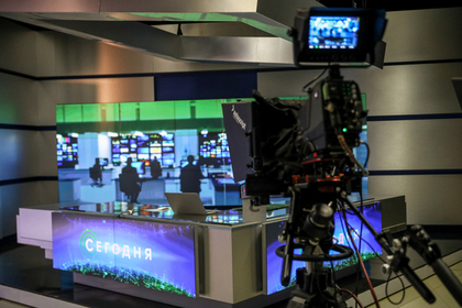 Декольте телеведущих НТВ возмутили казахстанского аксакала