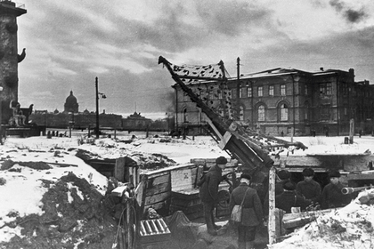 Испанские журналисты восхвалили осаждавшую Ленинград дивизию