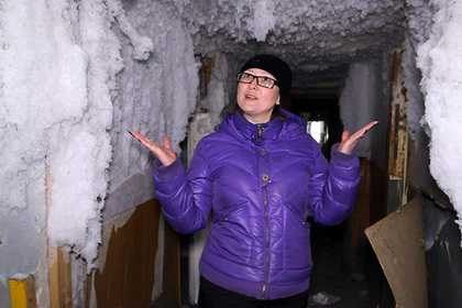 Бывшее общежитие Минобороны превратилось в снежную пещеру