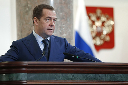 Медведев исключил «китайский сценарий» в российском интернете
