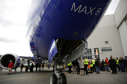 Очередной Boeing 737 Max столкнулся с проблемой в воздухе и развернулся