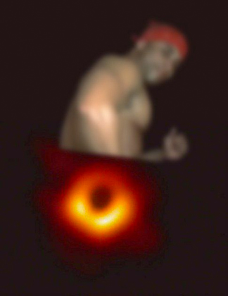 Историческое фото черной дыры разошлось на мемы