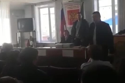 Российского полицейского задержали на лекции по борьбе с коррупцией