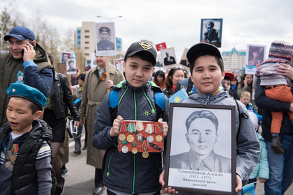 В Казахстане решили отказаться от «Бессмертного полка» из-за заторов