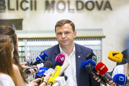 Новое правительство Молдавии решило засудить беглого олигарха