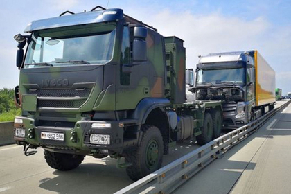 Военные остановили неуправляемый грузовик и предотвратили аварию