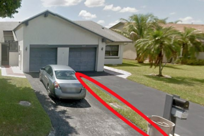Мужчина по ошибке купил вместо дома кусок газона за тысячи долларов