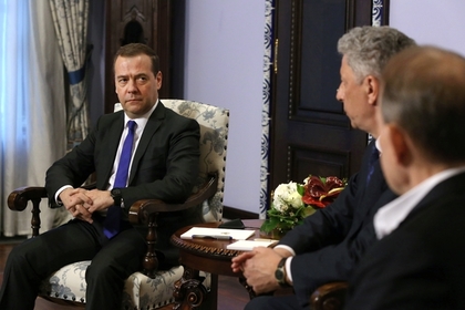 Лидеры украинской оппозиции прилетели на очередные переговоры в Москву