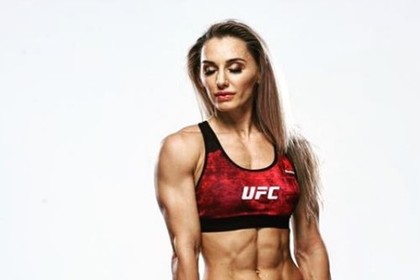Россиянка из UFC рассказала о непристойных фотографиях от фанатов