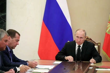 Путин обсудил с членами Совбеза обострение ситуации в Сирии