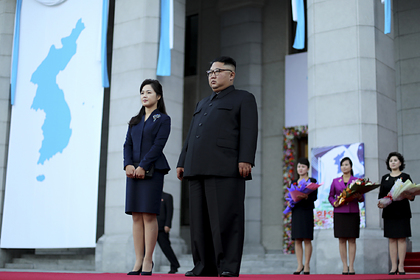 Жена Ким Чен Ына появилась на публике впервые с начала лета