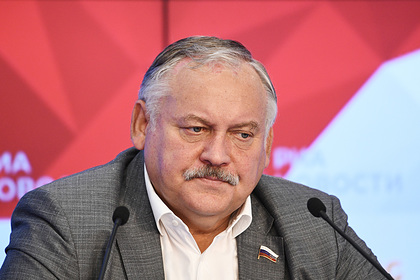 Азербайджан возмутился поездкой депутата Госдумы в Нагорный Карабах