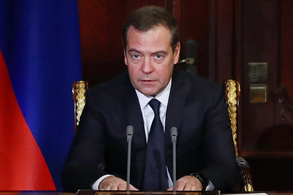 Медведев рассказал о некоторых трудностях по союзу с Белоруссией