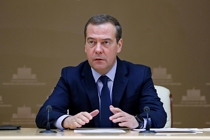 Медведев анонсировал создание правозащитного центра при «Единой России»