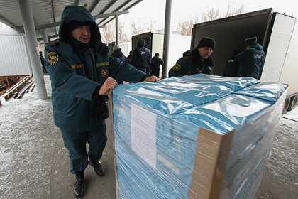 Киев счел поставки гуманитарной помощи в Донбасс нарушением международного права