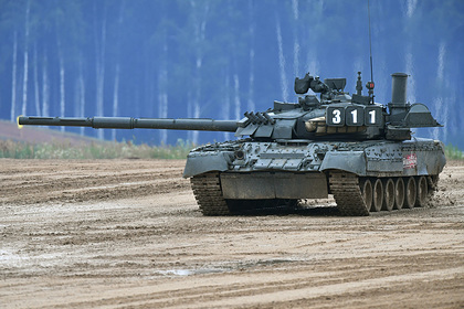 Т-80 и Abrams отработали атаку